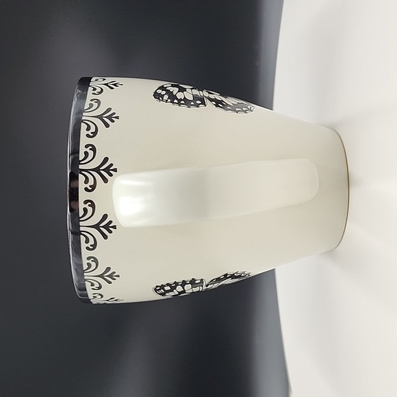 Butterfly World Market Coffee Tea Mug - Picture 4 of 9